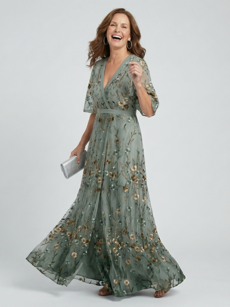 Selora | Floral Halter Neck Maxi Dress